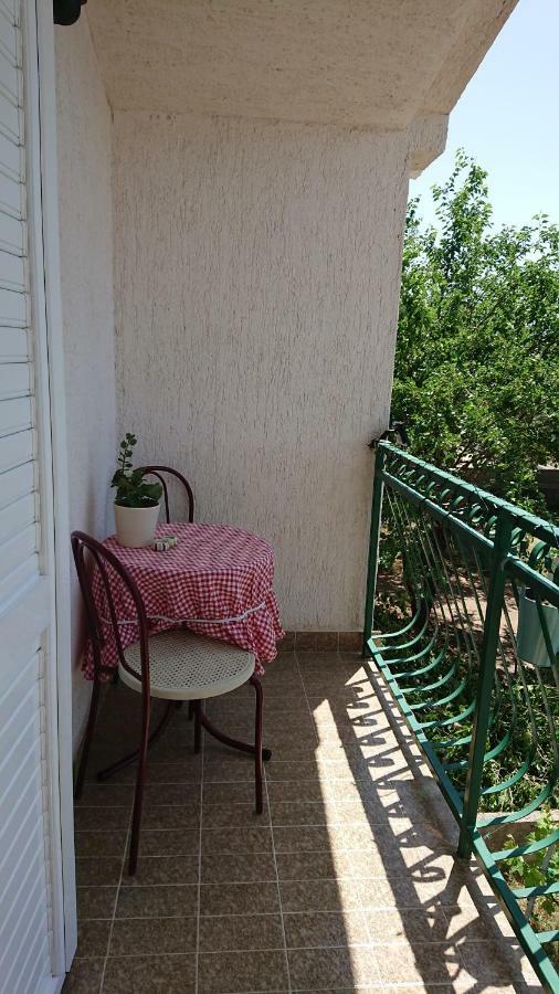 Apartman Kursar Srima Esterno foto