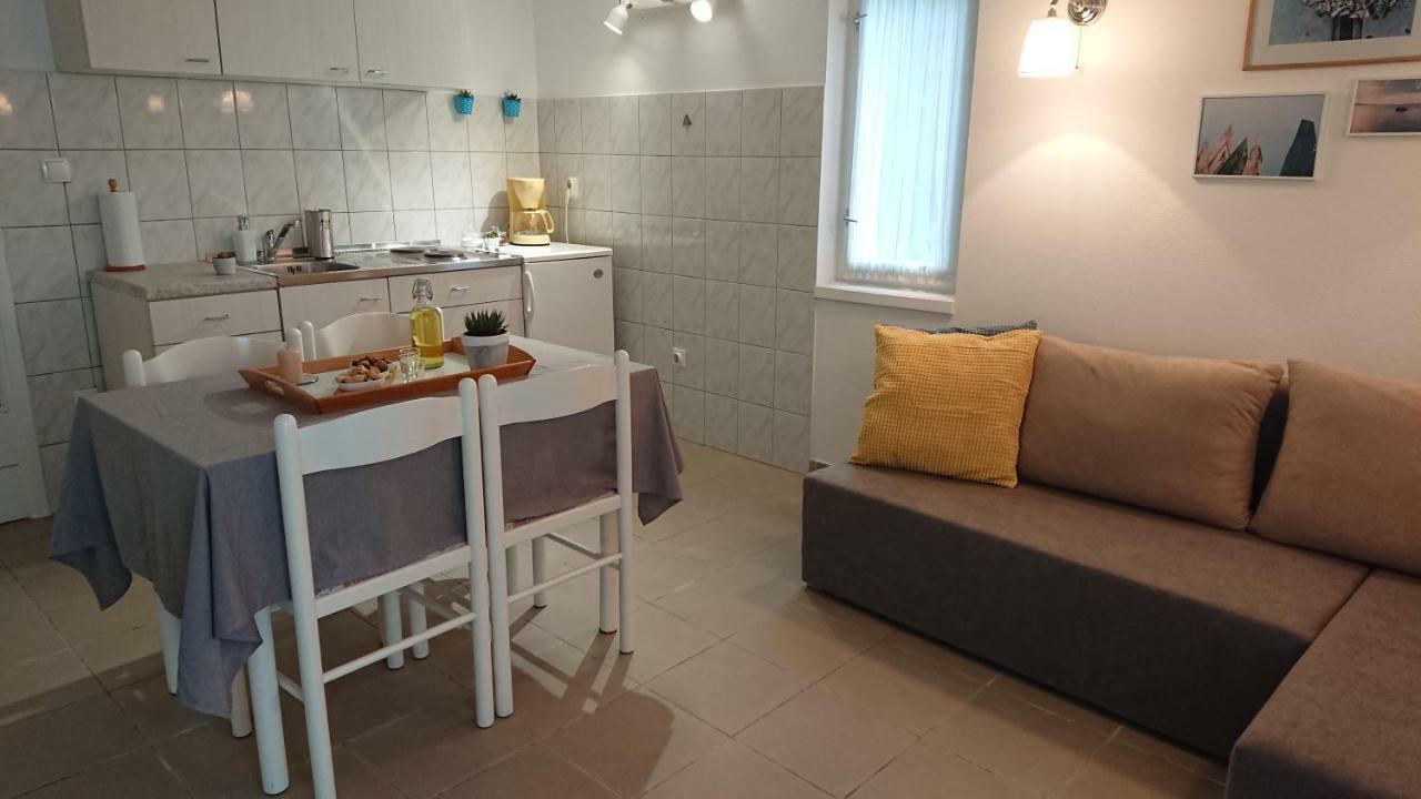 Apartman Kursar Srima Esterno foto
